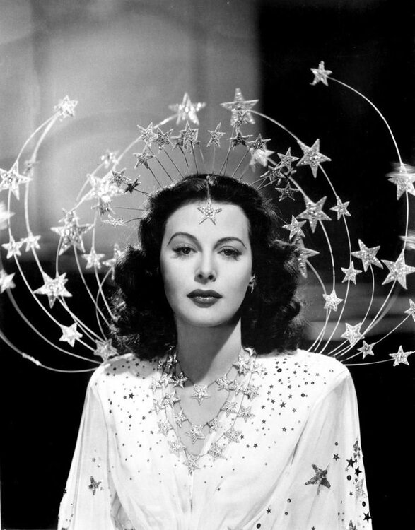 Hedy_Ziegfeld-Girl_1941-1200x1533.jpg
