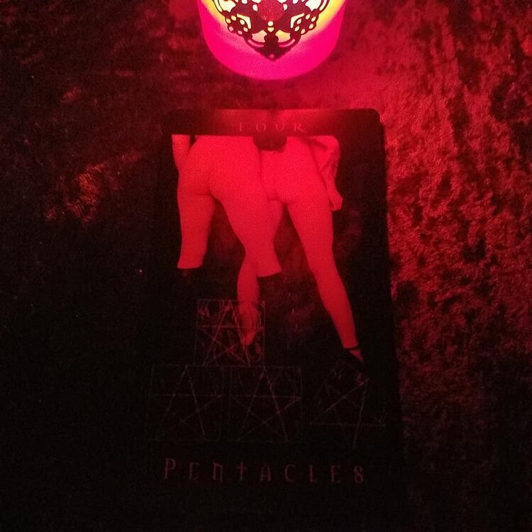 savage tarot michelle x pents.jpg