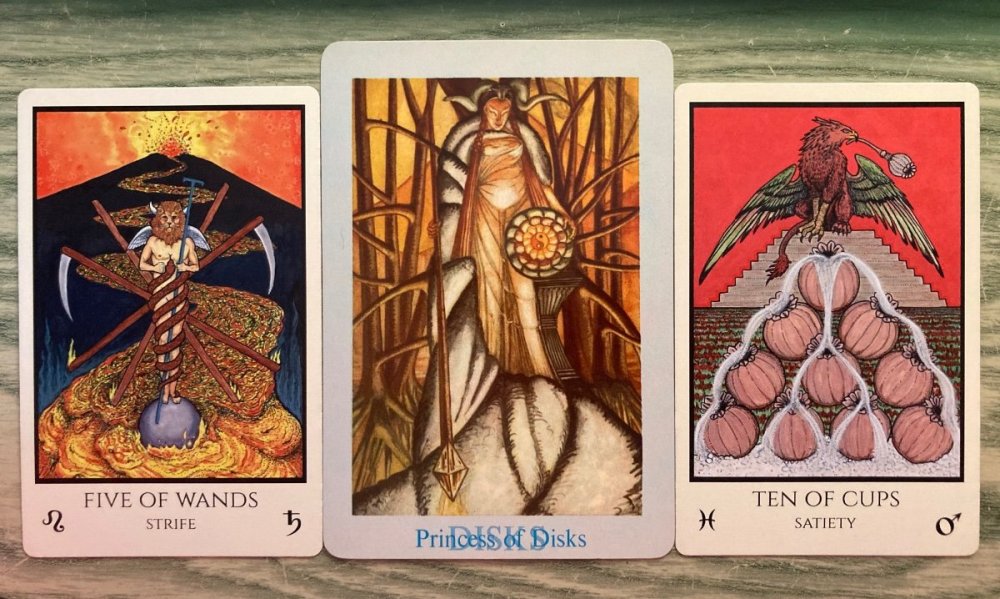 Thoth & Tabula Mundi 3 card spread.jpg