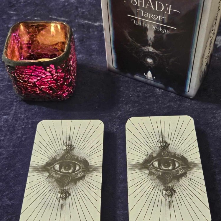 GFT_ShadeTarot_eyesback_best.jpg
