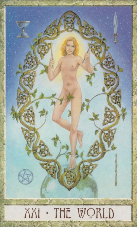 XXI The World from the Druidcraft Tarot