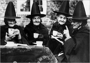witches2.jpg.f5167738824669b1a3207488c212e16a.jpg