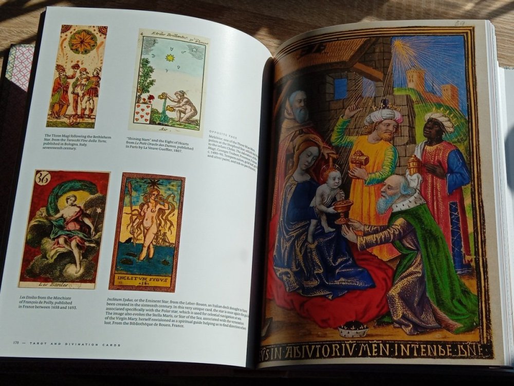 LastTarotBook2.thumb.jpg.41317d2ea8cac584f42f6f41e719b8c9.jpg