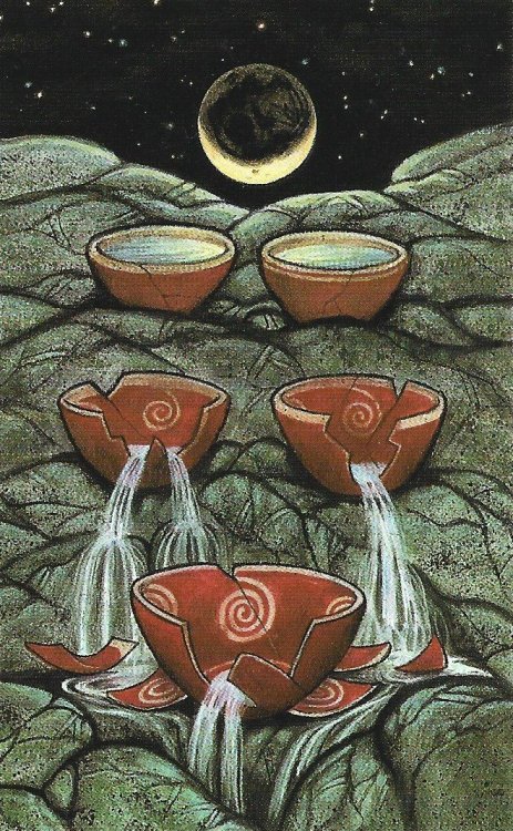 fiveofwatercups.thumb.jpg.d964ae961aba901d4929f8ef9319cc14.jpg